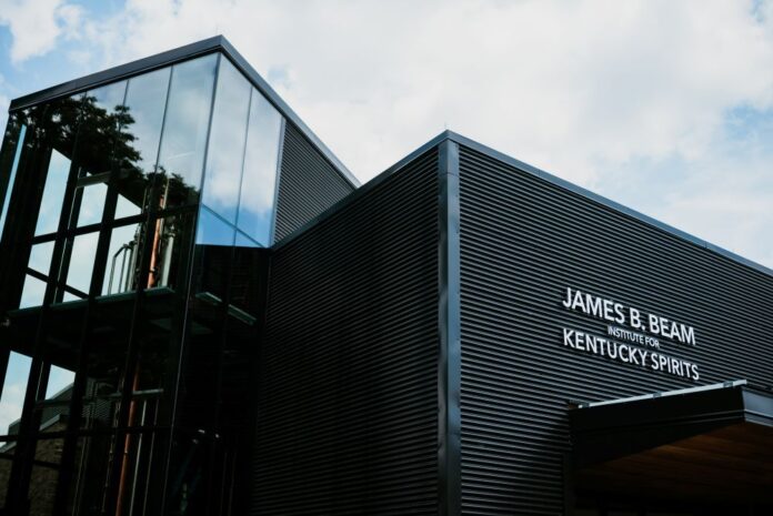 The University of Kentucky James B. Beam Institute for Kentucky Spirits jim college distilling