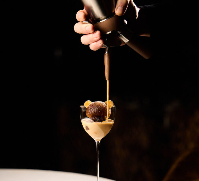 Save The Bear cocktail
