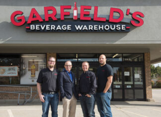 retailer of the year garfields garfield's beverage chicago beverage dynamics bruce david
