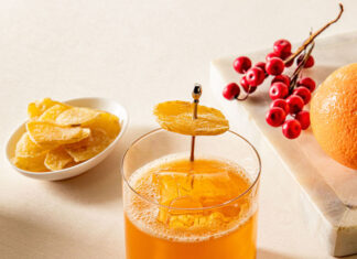 Thanksgiving Drinks for 2025 Maple Ginger Sour cocktail