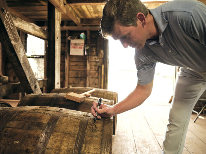 eli manning knob creek pick cask strength bourbon