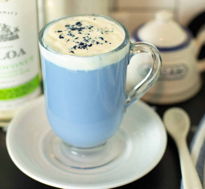 Cloud 9 Latte hot cocktail