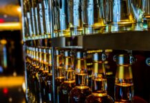 Report: U.S. Spirits Sales Continue Decline, But RTDs Stay Strong discus distilled spirits economic report 2026