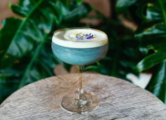 Drink Experiences: The Blue Horizon at 1 Hotel The Blue Horizon cocktail at 1 Hote