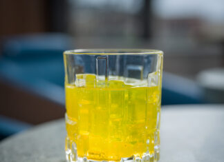Goldfinch cocktail