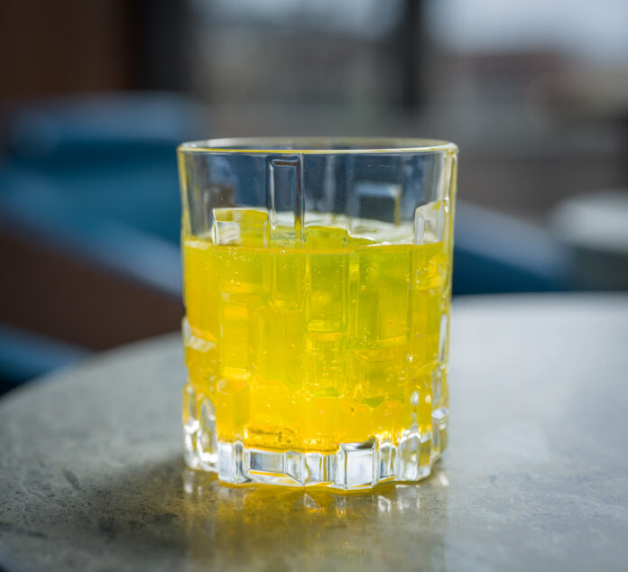 Goldfinch cocktail
