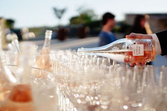 Cote des Roses sparkling rosé