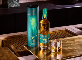 Glenfiddich & Aston Martin Formula One Team 16-Year-Old Limited-Edition Release No. 2