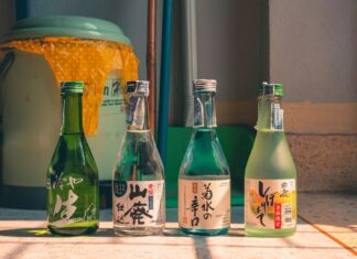 DISCUS Partners With WSET to Offer Sake Courses wset sake courses level one two 1 2 discus distilled spirits council