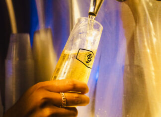 sparkling pear cider at Brewlando